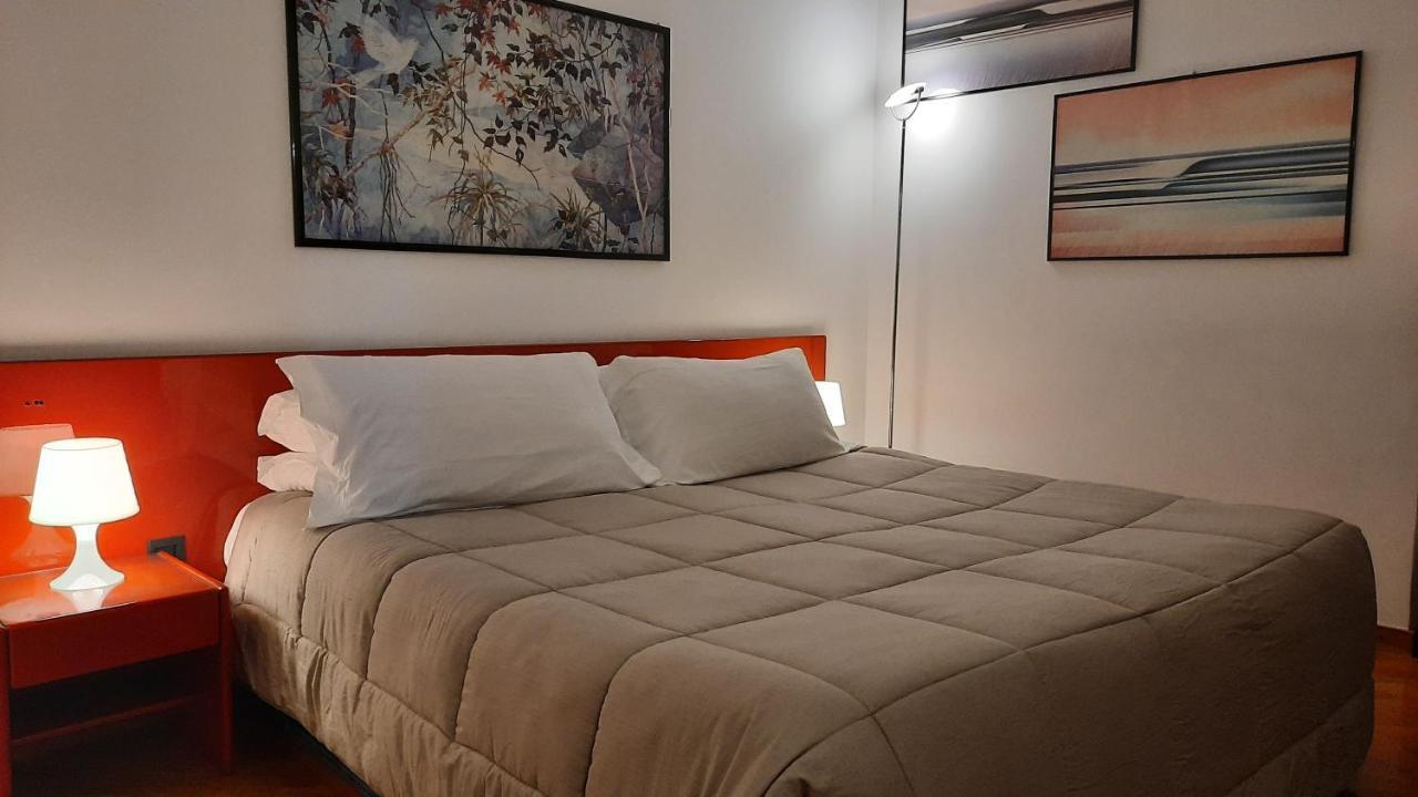 Hotel Europa Таранто Экстерьер фото